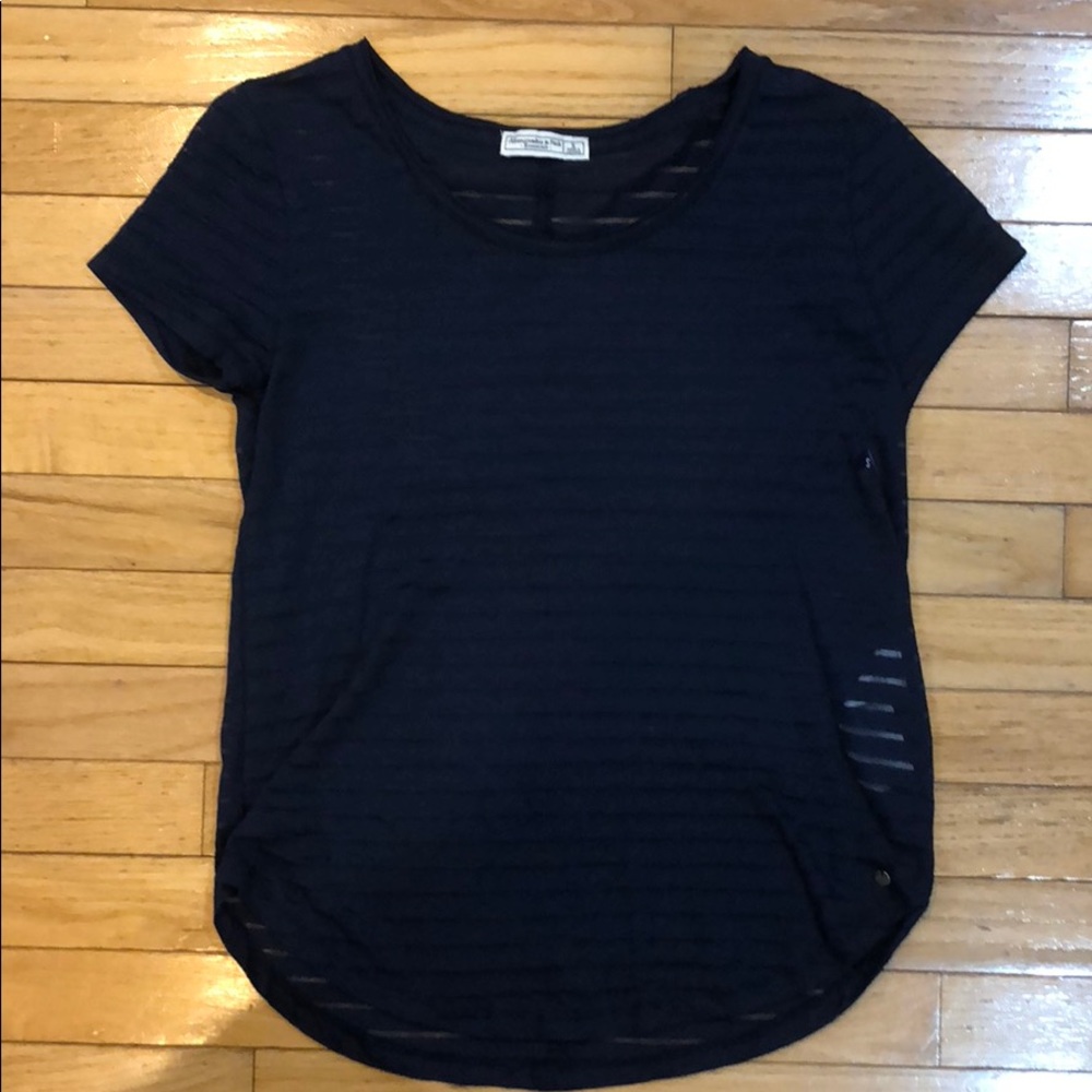 Abecrombie T-Shirt